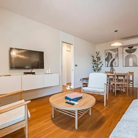 Charming 1br Great Location * Funchal