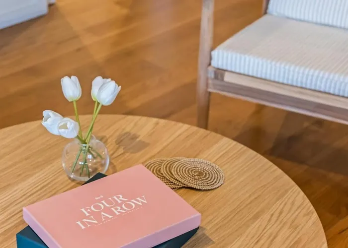 Appartement Charming 1br Great Location