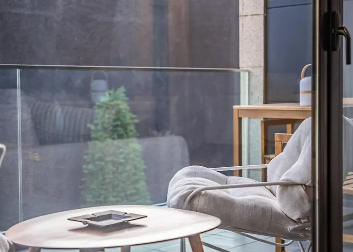 Charming 1br Great Location Funchal (Madeira)